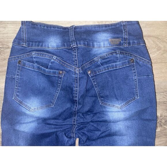 Bamboo Jeans Women’s Size Large Distressed Medium Wash Skinny Mid Rise - Picture 3 of 4